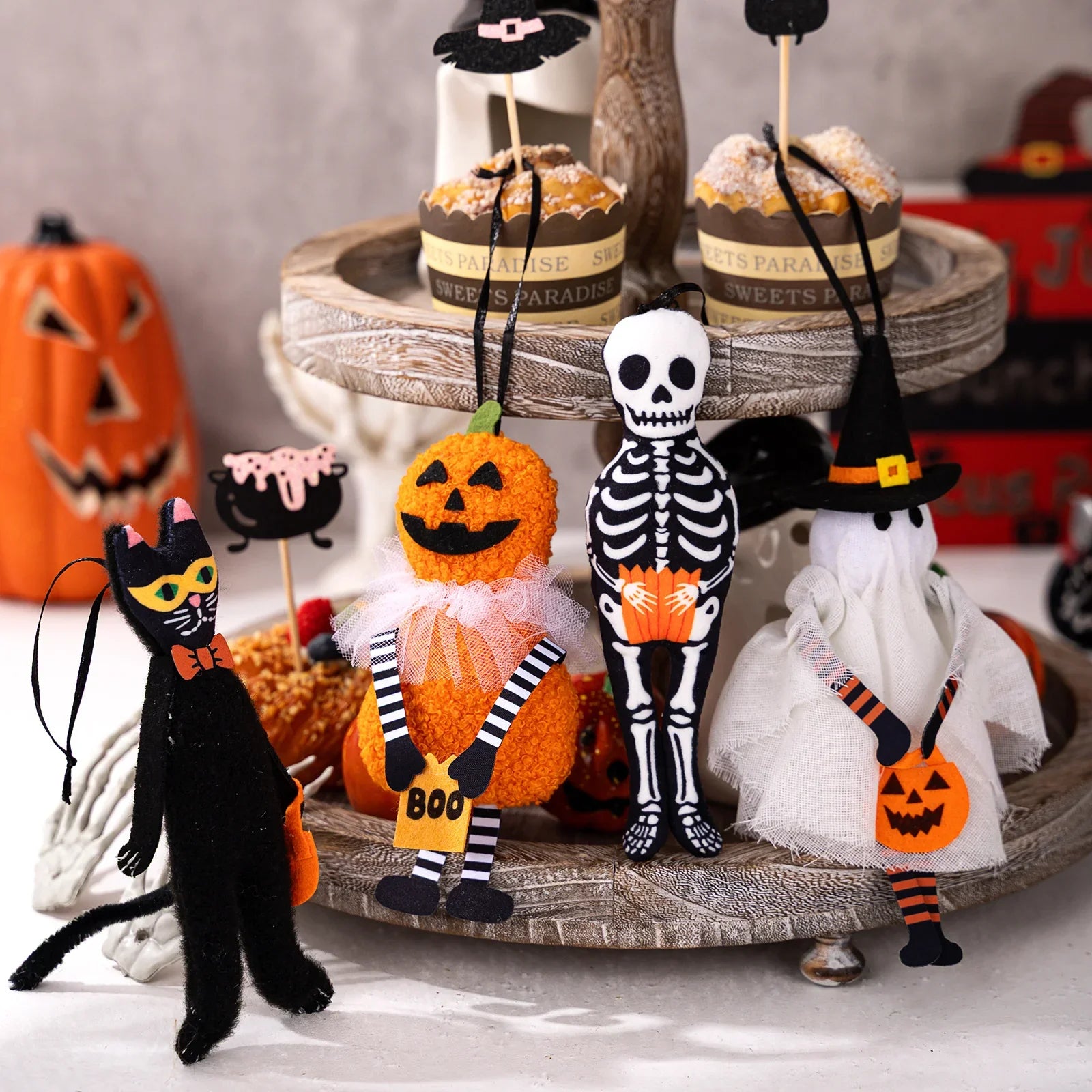 4-piece Small Figurine Pendant for Halloween Home Party Decoration
